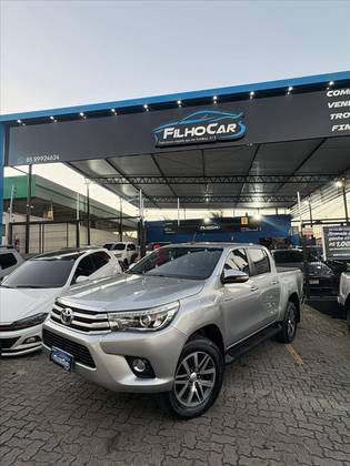 TOYOTA HILUX 2.8 SRX 4X4 CD 16V DIESEL 4P AUTOMÁTICO TOYOTA HILUX 2.8 SRX 4X4 CD 16V DIESEL 4P AUTOMÁTICO
